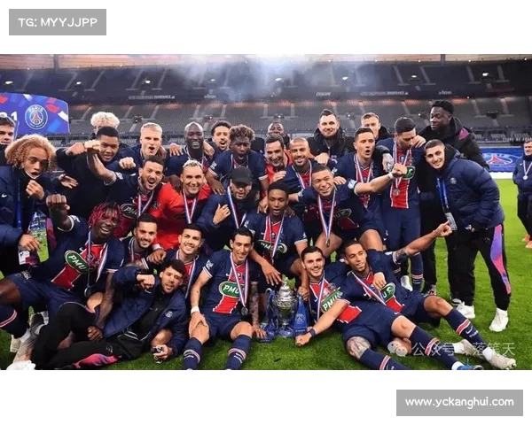 法甲球队新赛季阵容分析:巴黎圣日耳曼与里昂的强势崛起与挑战 法甲球队新赛季阵容分析:巴黎圣日耳曼与里昂的强势崛起与挑战